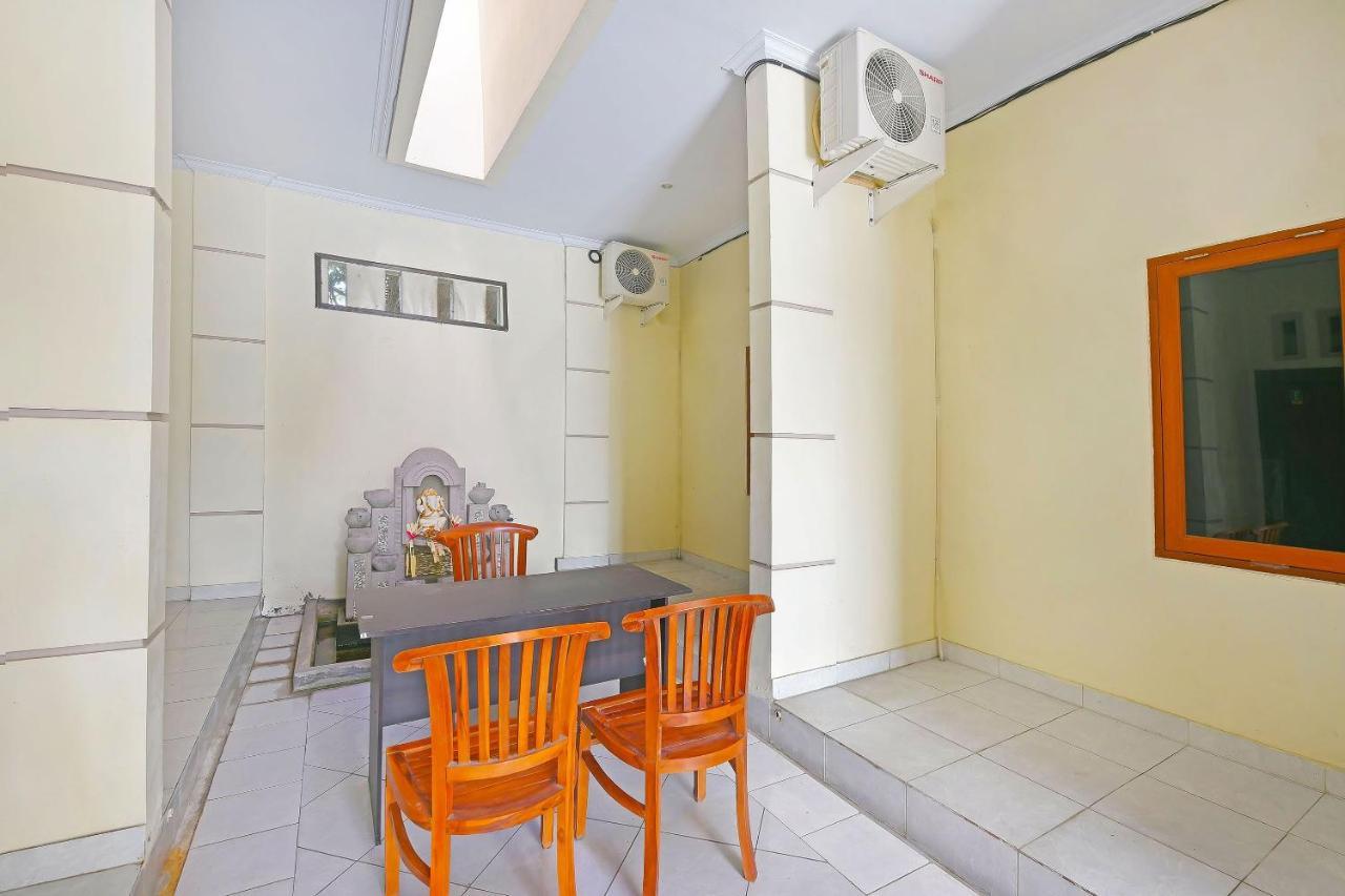 Oyo 91445 Sandat Guest House 丹帕沙 外观 照片
