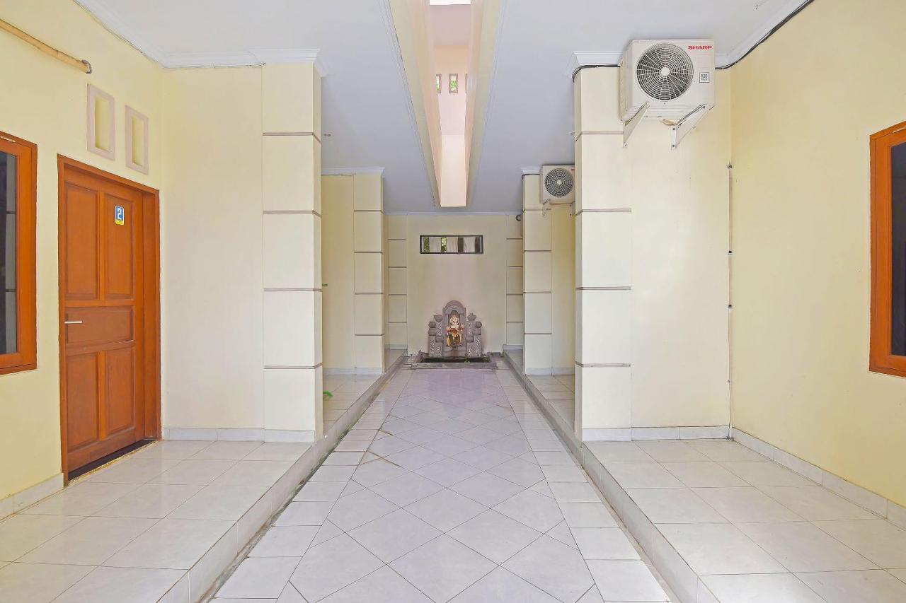 Oyo 91445 Sandat Guest House 丹帕沙 外观 照片