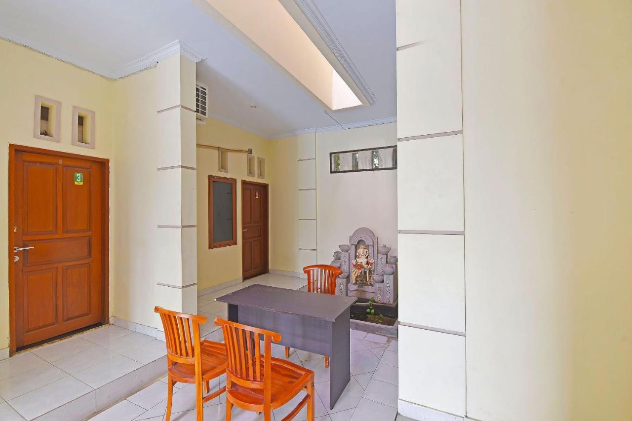 Oyo 91445 Sandat Guest House 丹帕沙 外观 照片